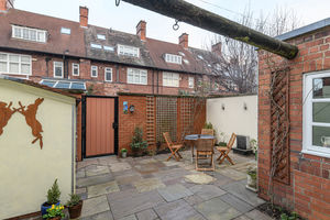 Photo 21- click for photo gallery